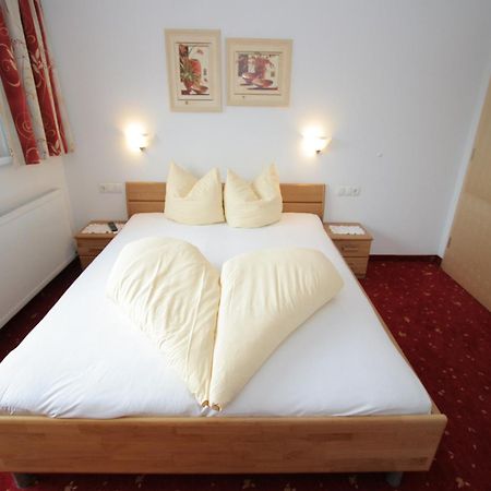 Spacious Apartment In Uderns Near Ski Area Exteriér fotografie