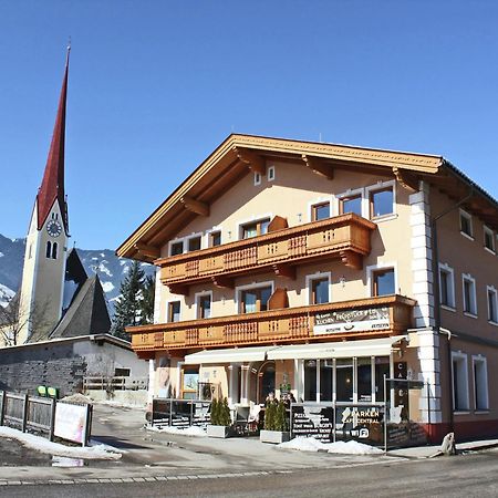 Spacious Apartment In Uderns Near Ski Area Exteriér fotografie