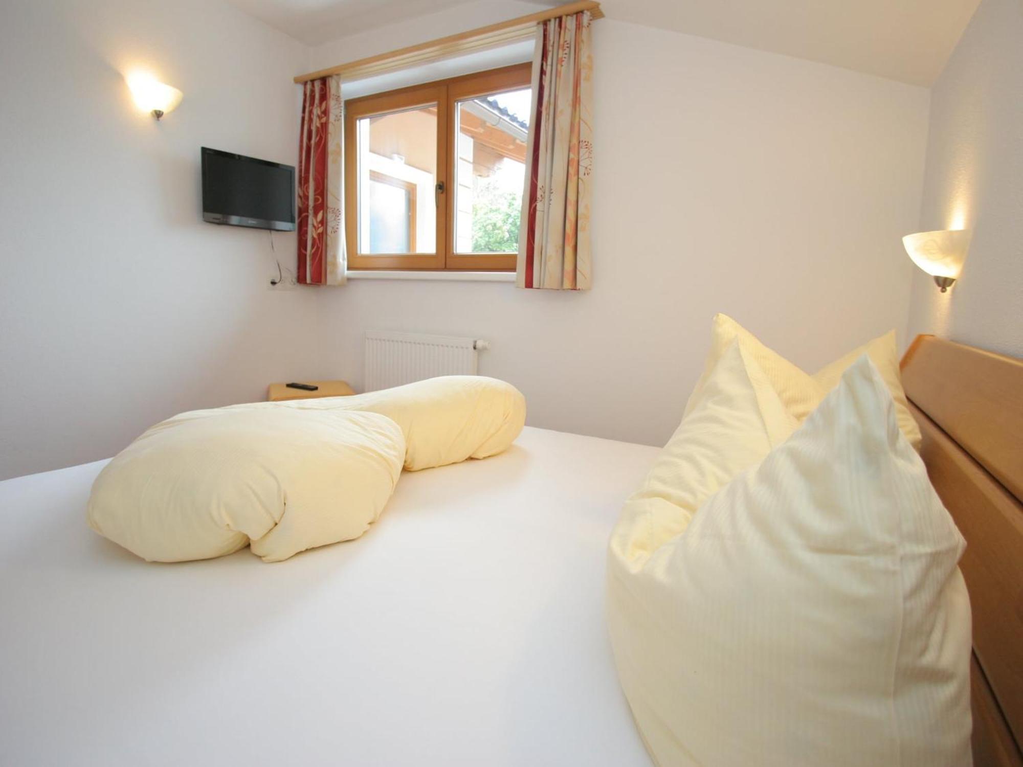 Spacious Apartment In Uderns Near Ski Area Exteriér fotografie