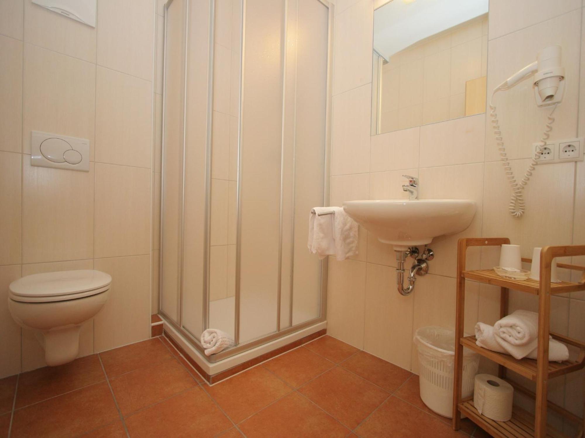 Spacious Apartment In Uderns Near Ski Area Exteriér fotografie