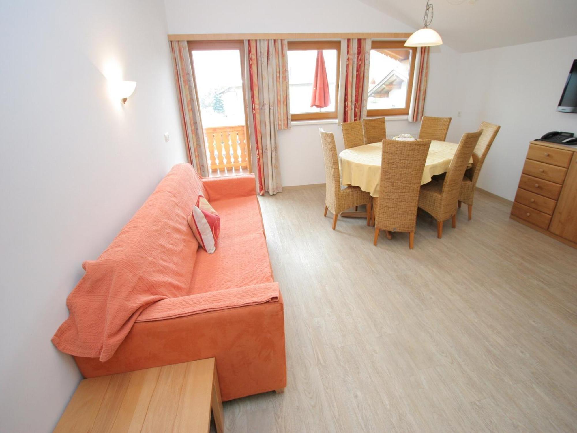 Spacious Apartment In Uderns Near Ski Area Exteriér fotografie