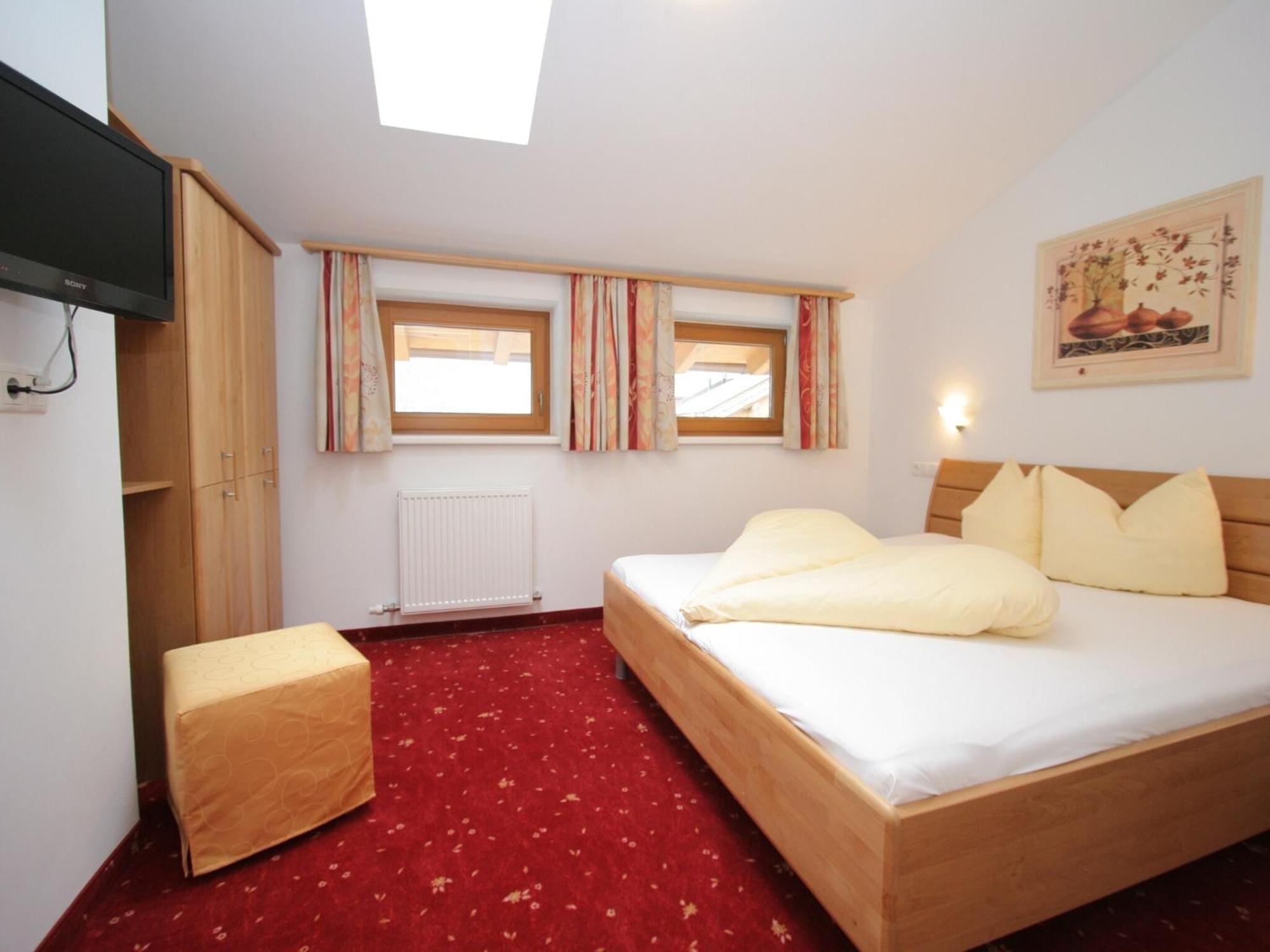 Spacious Apartment In Uderns Near Ski Area Exteriér fotografie