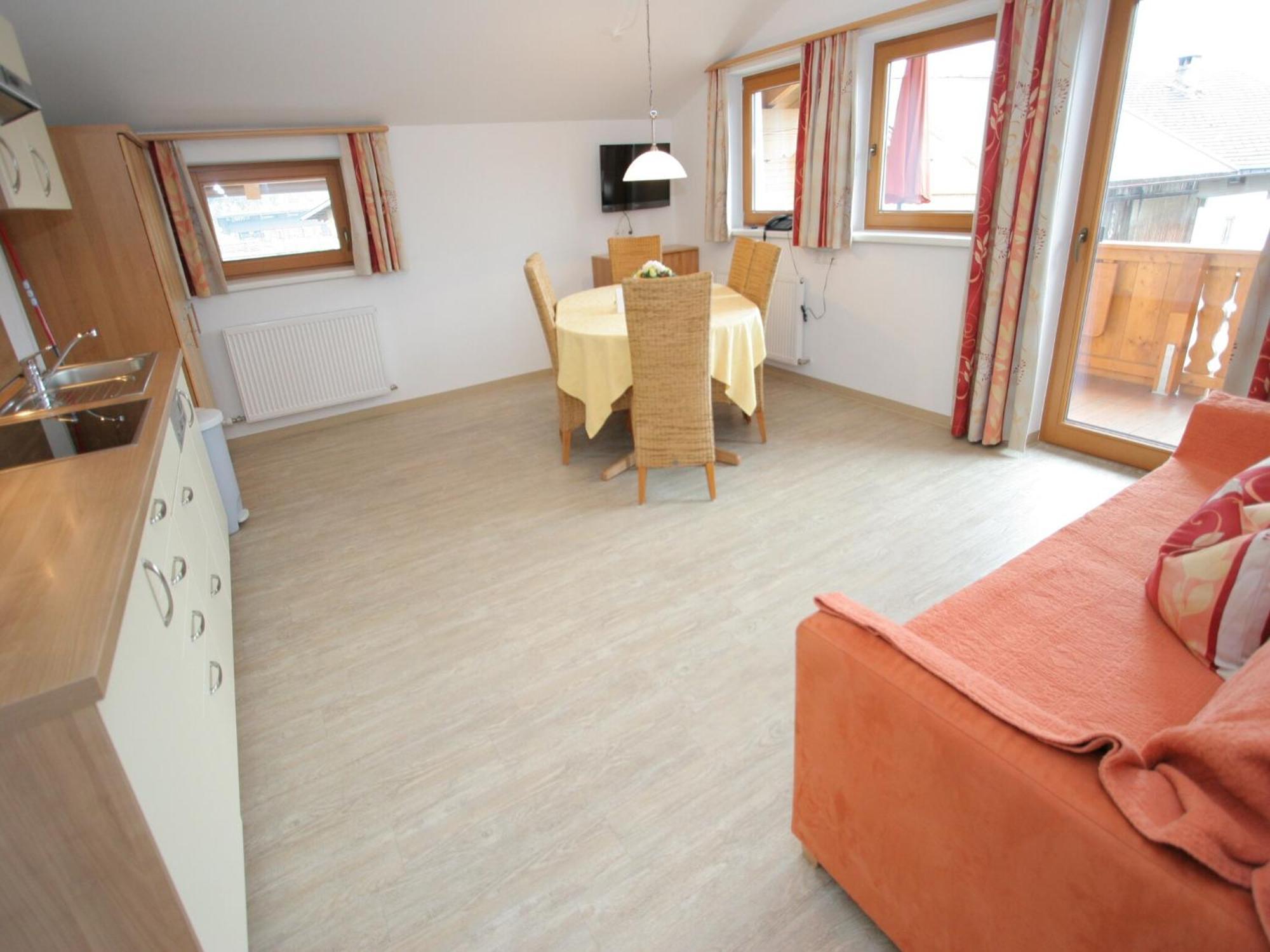 Spacious Apartment In Uderns Near Ski Area Exteriér fotografie