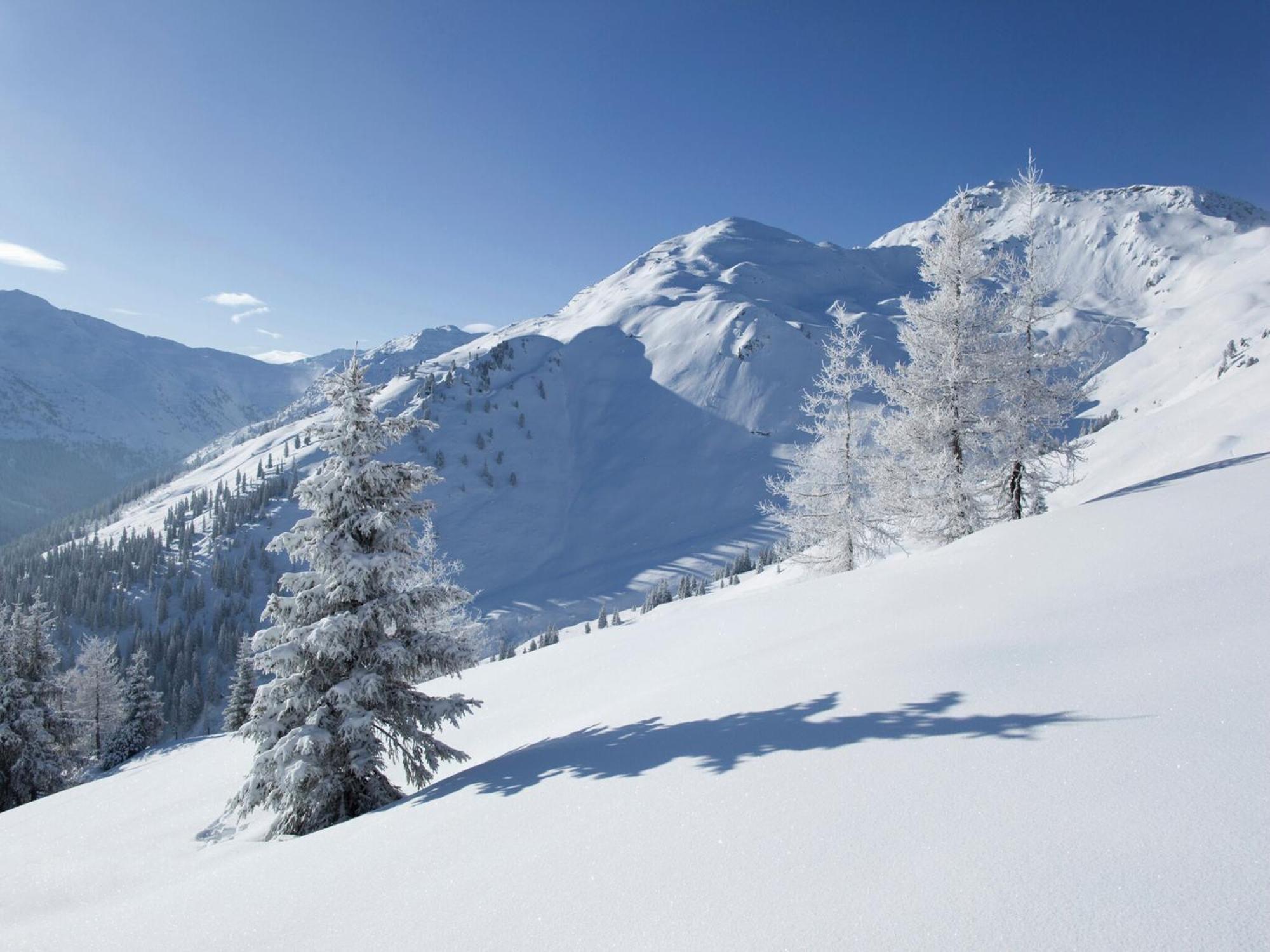 Spacious Apartment In Uderns Near Ski Area Exteriér fotografie